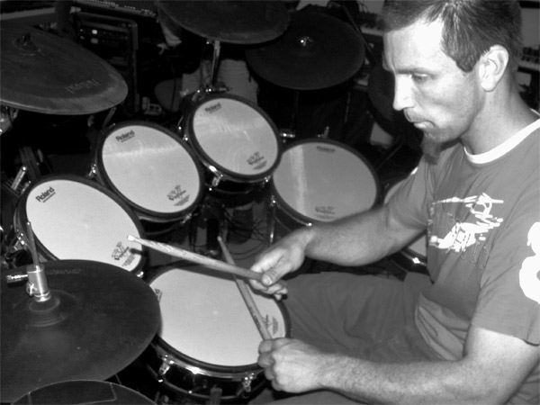 Vincent  Nowak Drums